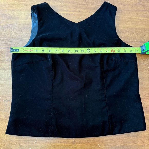Talbots Vintage Black Velvet Sleeveless Button Back Top Women’s‎ 12 EUC - Picture 7 of 9
